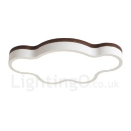 Retro Trelampe I Stål Med Treverk Og Taklampe For Barn