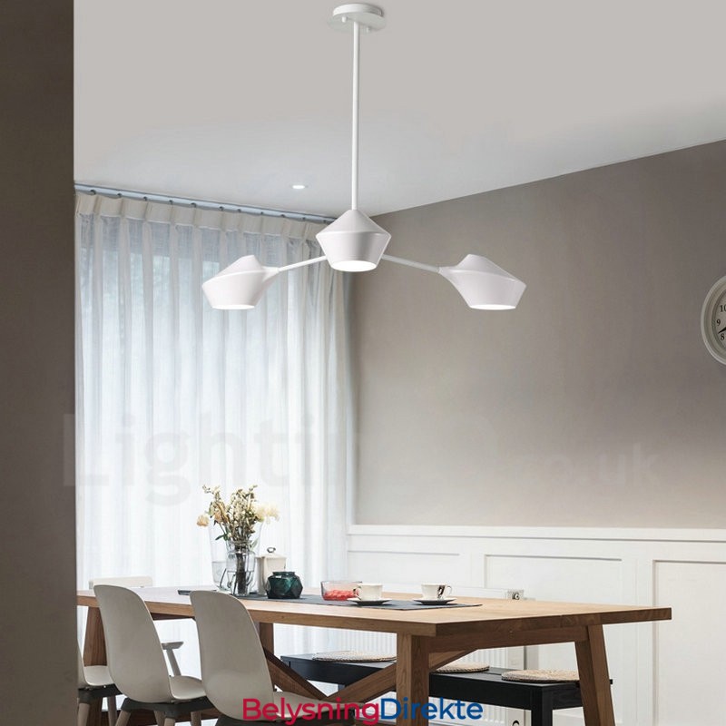 Lineær Retro Lysekrone Med 3 Lys Med Akrylskjermer, Utendørs, Garasje