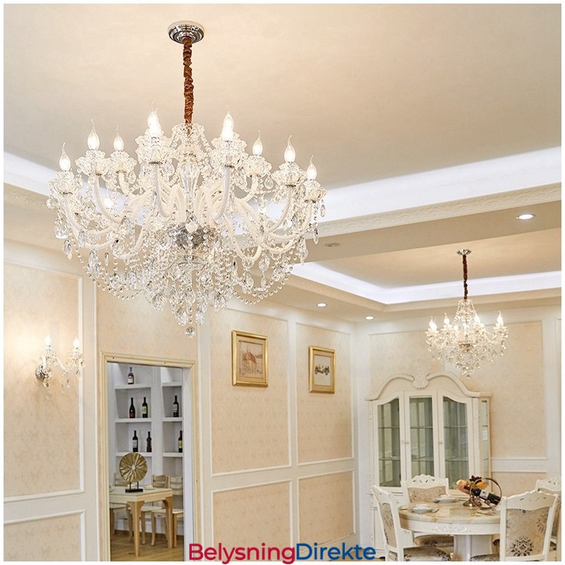 18 (12+6) Lysende Krystalllysekrone Med Hvite Armer