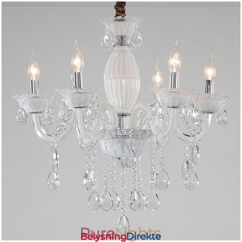 Hvit Lysekrone Med 6 Lys Og Krystall