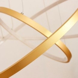 Dimbar Pendellampe Med Fjernkontroll, Gullfarget, Moderne Design, Tre Ringer