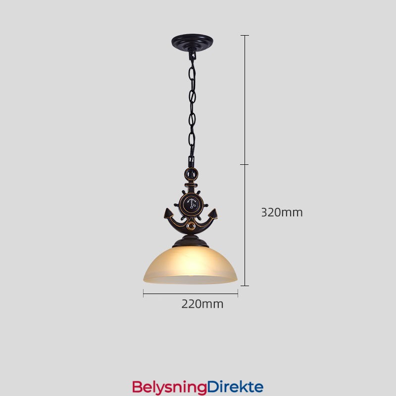En Lysende Svart Rustikk Kunstnerisk Retro Antikk Pendellampe Med Glassskjerm