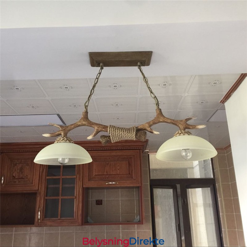 2 Lysebrune Rustikke Kunstneriske Retro Gevir Antikk Pendellamper Med Glassskjerm