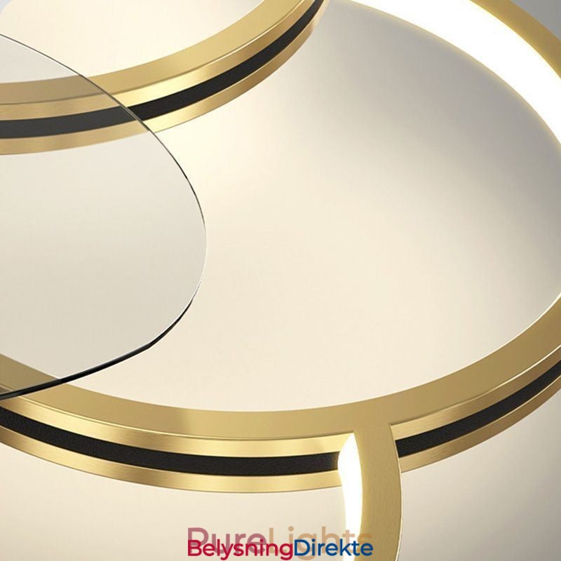 Takvifter Med Lys Lysekroneventilator