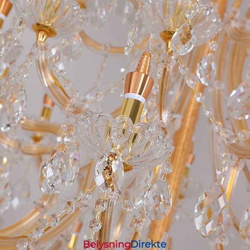 Luksuriøs Krystalllysekrone-Dekorasjonstaklampe Med 96 Lys