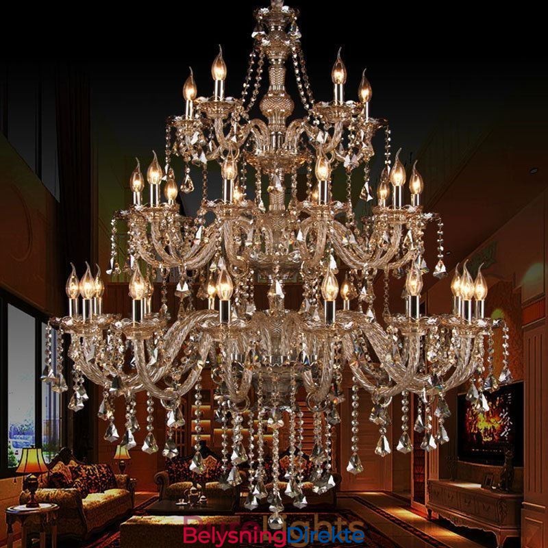 Europeisk Krystalllysekrone Med 30 Lyspærer, Dekorativ Taklampe