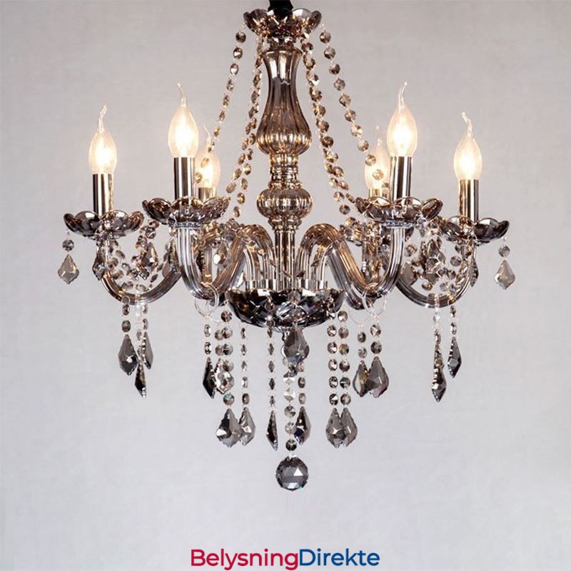 Elegant Krystalllysekrone I Europeisk Stil Med Glassanhengslampe