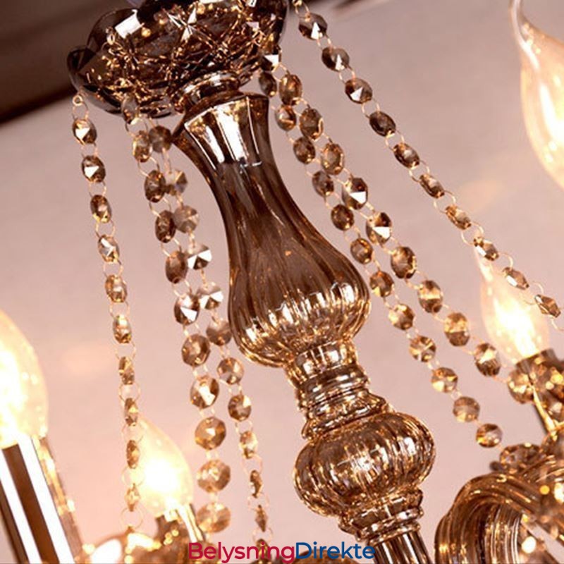 Elegant Krystalllysekrone I Europeisk Stil Med Glassanhengslampe