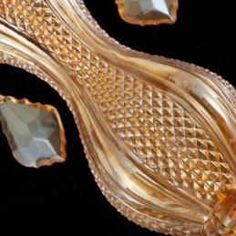 Elegant Ravfarget Anhengslampe I Europeisk Krystall