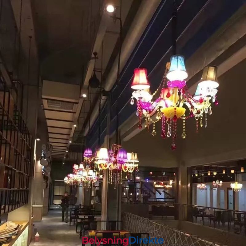 Stor Fargerik Krystalllysekrone Europeisk Pendellampe