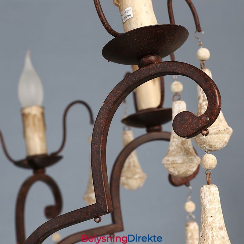 Elegant Lysekrone I Tre, Retrostil