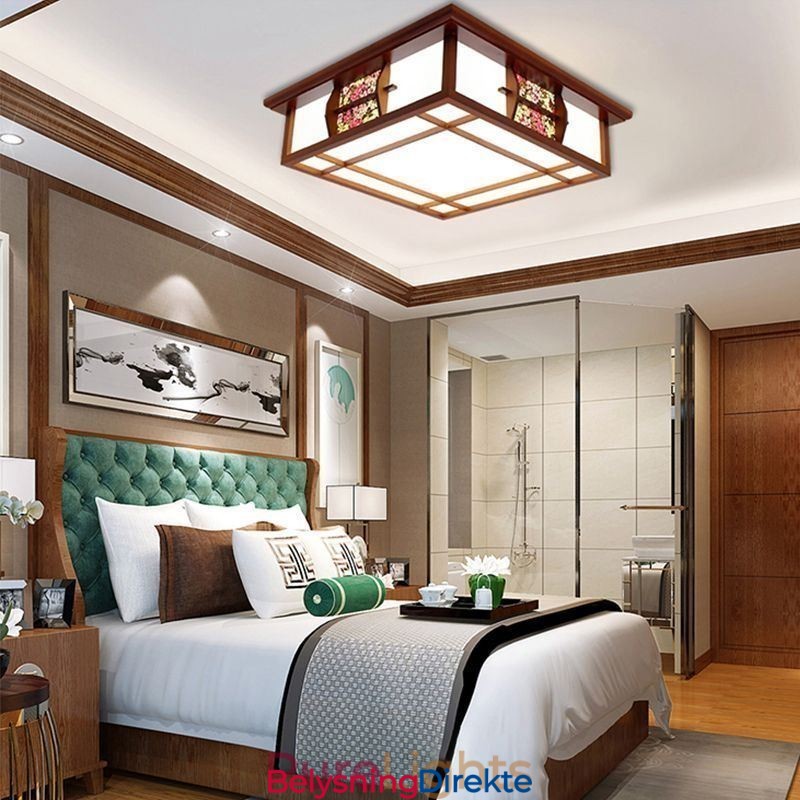 Retro Tre, Firkantet Taklampe Med Innfelt Tak