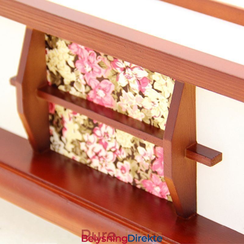 Retro Tre, Firkantet Taklampe Med Innfelt Tak