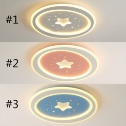 Taklampe Med Stjernemotiv Og Innfelt Taklampe