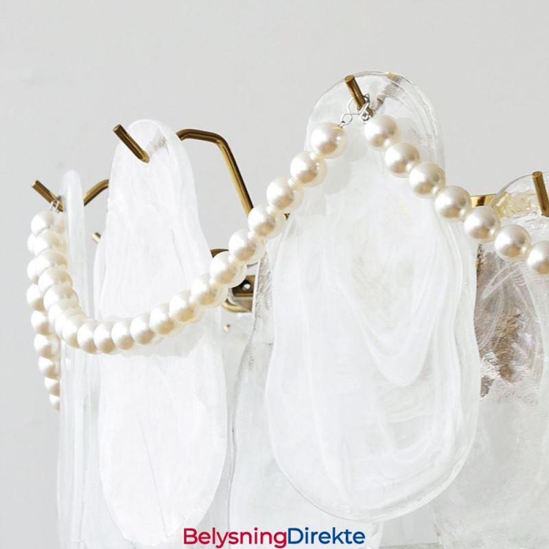 Europeisk Taklampe I Jern Elegant Taklampe I Glass