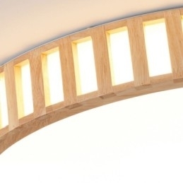 Japansk Lampe I Tre I Taket