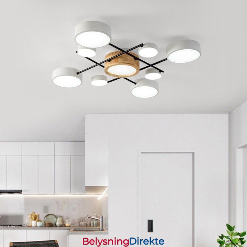 Moderne Taklampe Med Skjøting Av Firkantet Taklampe