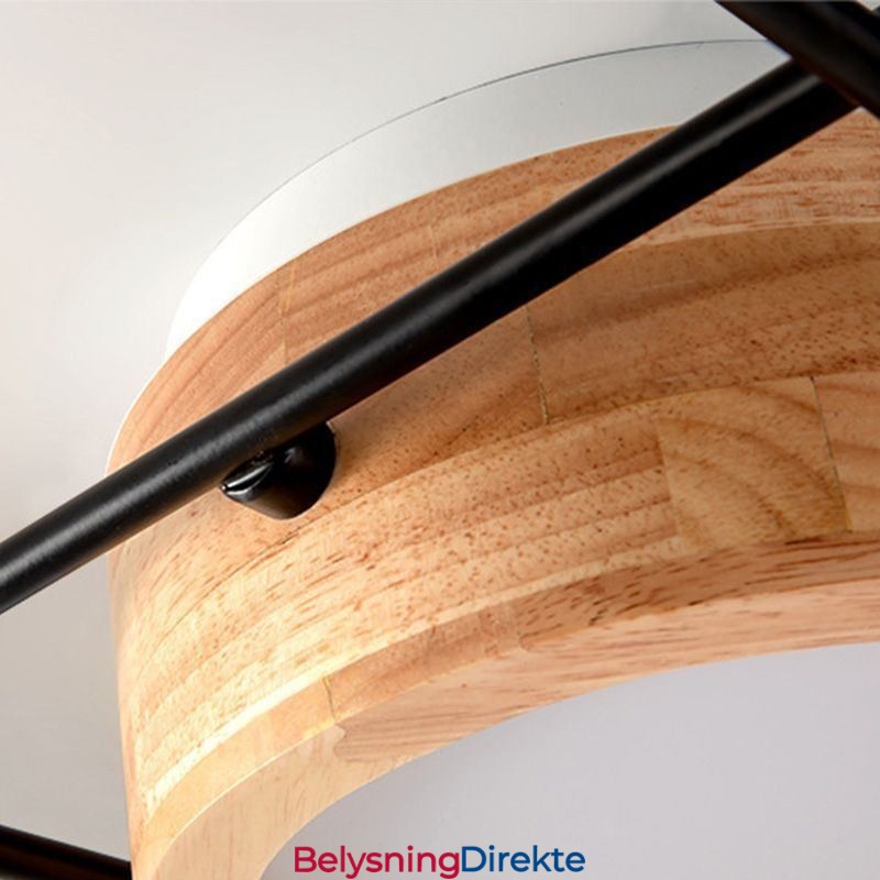 Moderne Taklampe Med Skjøting Av Firkantet Taklampe