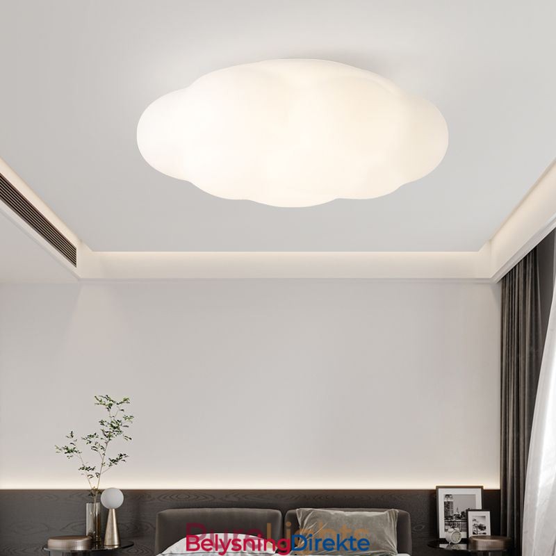 Nordisk Taklampe I Form Av En Sky