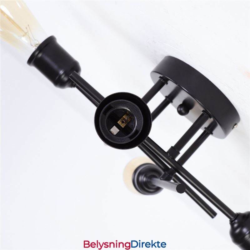 Innfelt Taklampe Med 4 Lysuttak