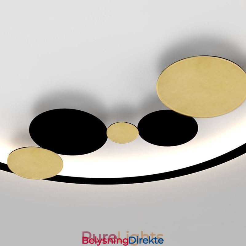 Innfelt Lysarmatur I Taket