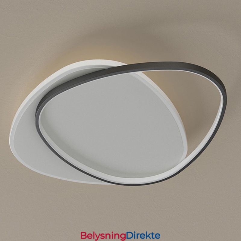 Innfelt Dobbel Trekantet Taklampe