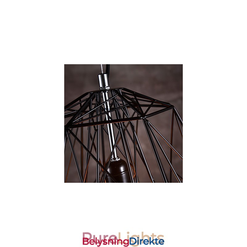 Pendel I Svart Flettet Lampeskjerm