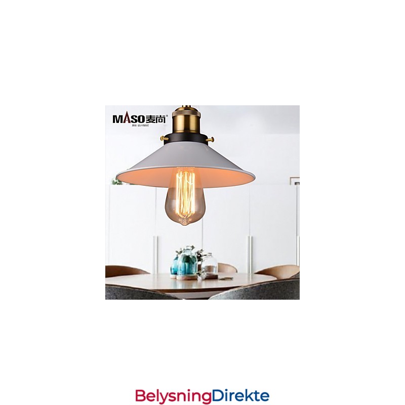 Lysekrone I Ministil I Rustikk Hyttestil I Retro Metall