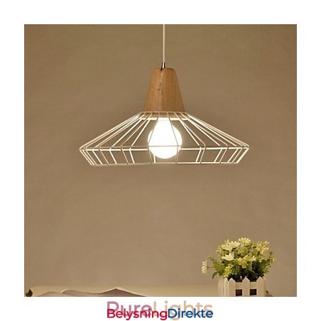 Metalllysekronebelysning En Enkel