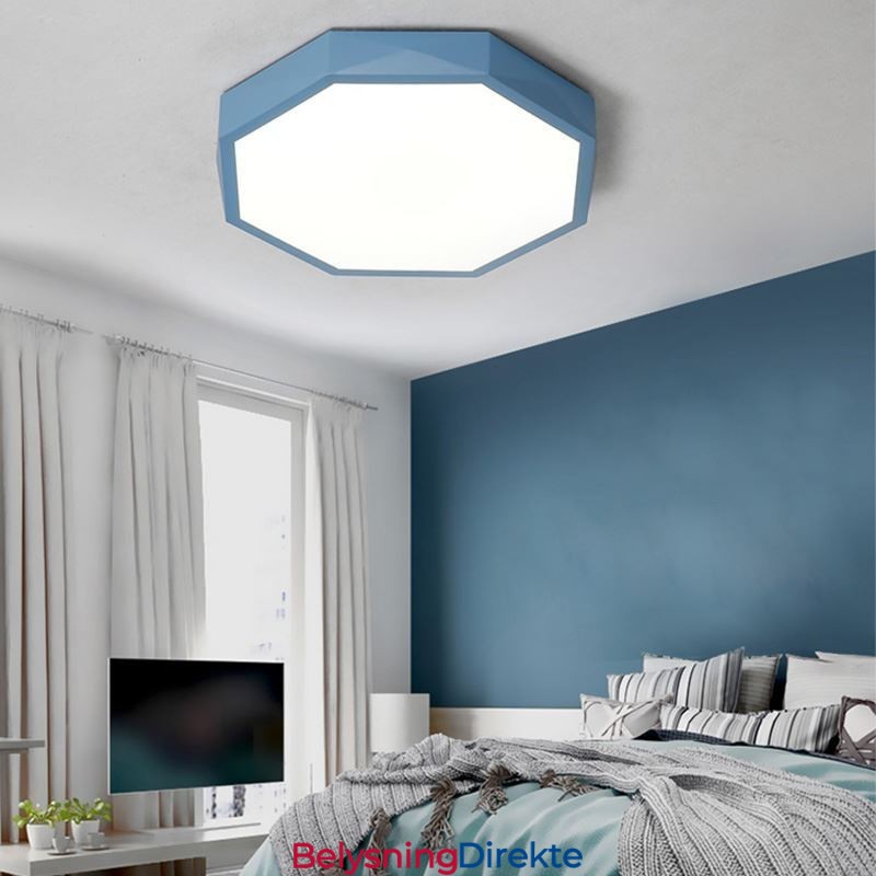 Moderne, Innfelt Taklampe Med Spesiell Sekskantdesign, Ultratynn Lampe