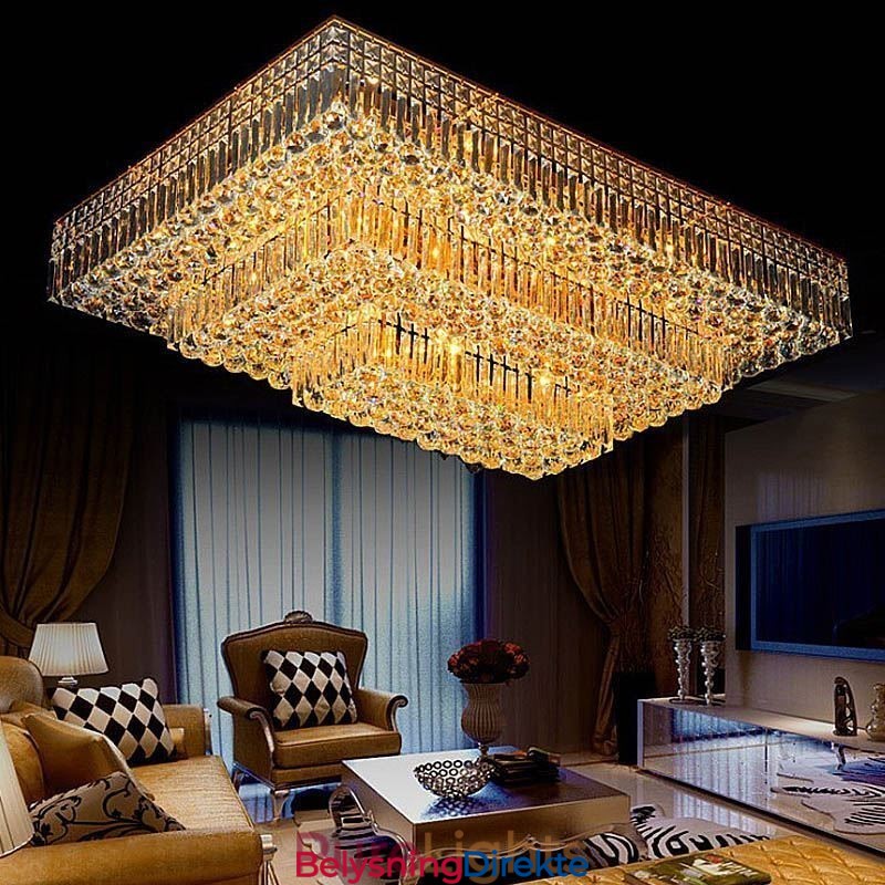 Moderne Krystalllysekrone Med Tre Etasjer Og Innfelt Montering