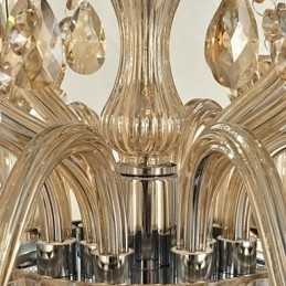 Moderne, Samtidskunstnerisk Krystallglasslysekrone