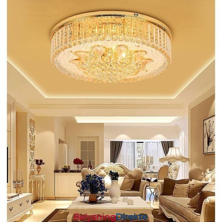 Elegant Innfelt Lampe I Gullkrystall Med Taklampe