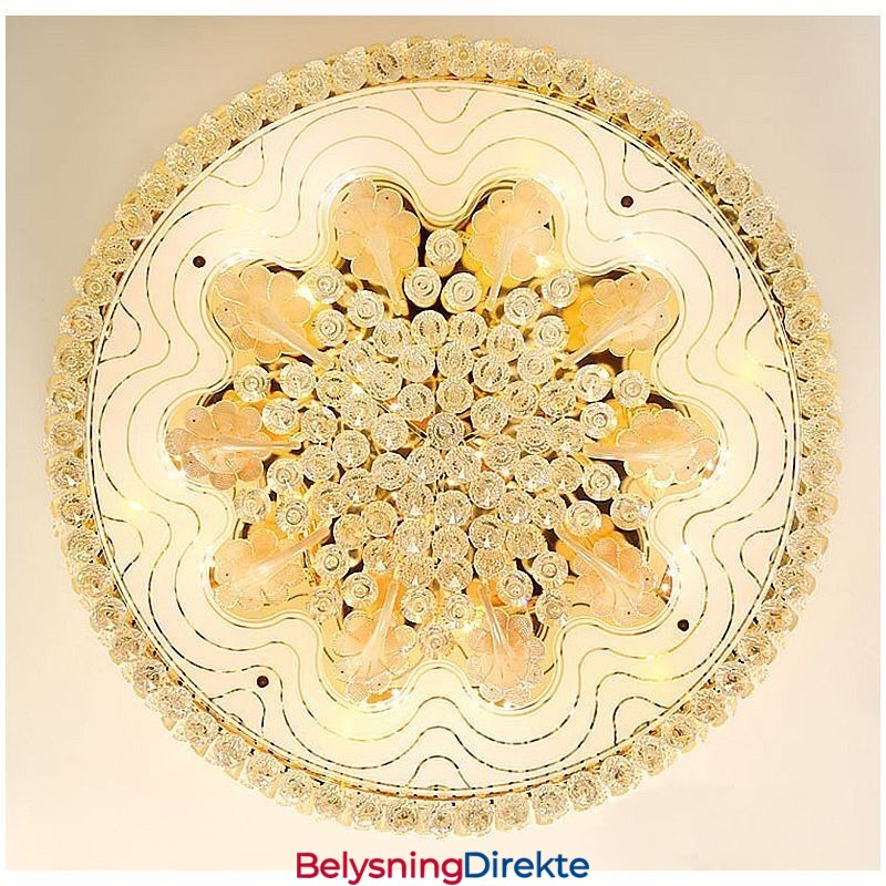 Elegant Innfelt Lampe I Gullkrystall Med Taklampe