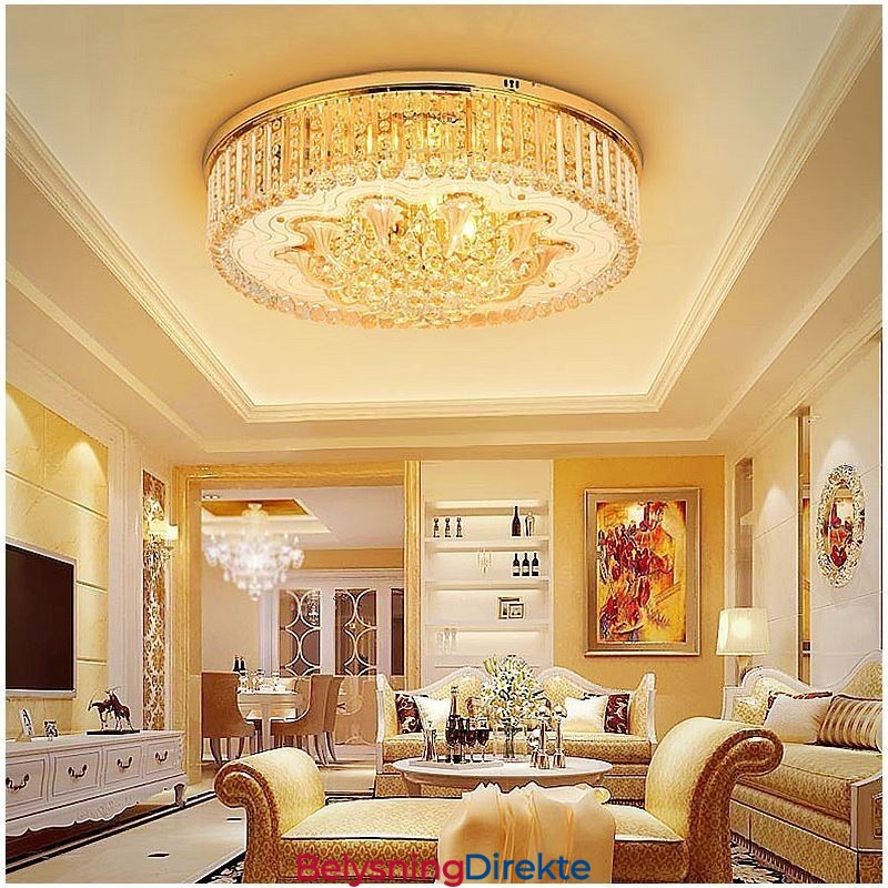 Elegant Innfelt Lampe I Gullkrystall Med Taklampe