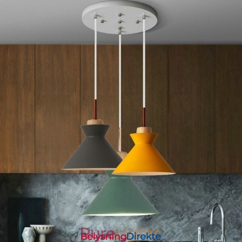 Nordisk Macaron Island 3-Lys Pendellampe Enkel Jern Arti Tre Lys