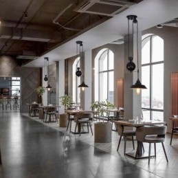 Industriell Gårdshus-Pendellampe Med Triss, Uttrekkbar Design, Justerbar Høyde