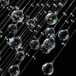 Moderne Krystalllysekrone Med Innfelt Taklampe