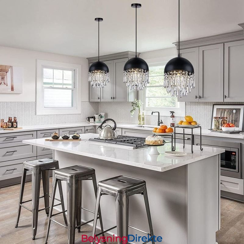 Krystallanheng Med Kvast Og Taklampe Med Svart Grytelokk-Skjerm