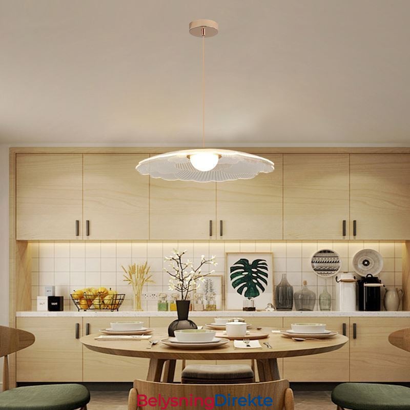 Pendellampe I Akryl Med Blomsterpanne Og Taklampe