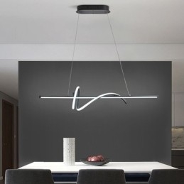 Minimalistisk Taklampe Med Kort Omslag