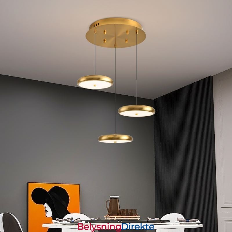 Pendellampe Med Tre Hoder, Rund Hengelampe