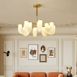 U-Formet Lysekrone I Fransk Kremfarget Stil