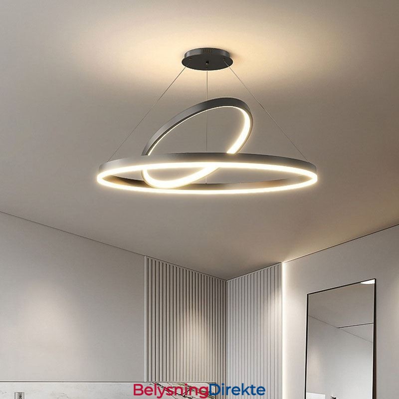 Moderne Pendellampe Med Sirkelringer I Akryl