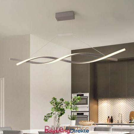 Moderne Pendellampe Med Vridesign Og Spisestue