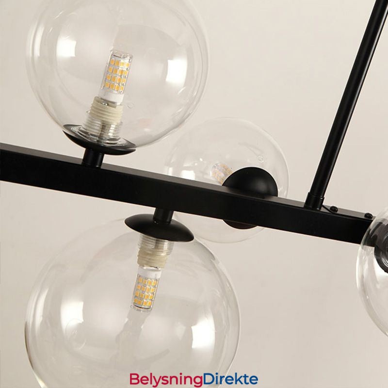 Moderne Glassboble-Anhengslampe I Svart Med Lange Festefester