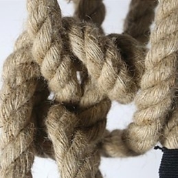 Lysekrone I Ministil, Tradisjonell Klassisk Glassanhengslampe