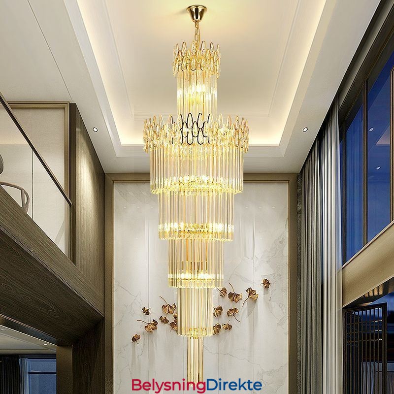 Moderne Spektakulære Høytliggende Pendellampe I Trapper