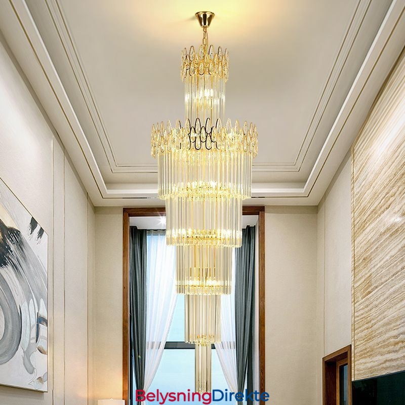 Moderne Spektakulære Høytliggende Pendellampe I Trapper