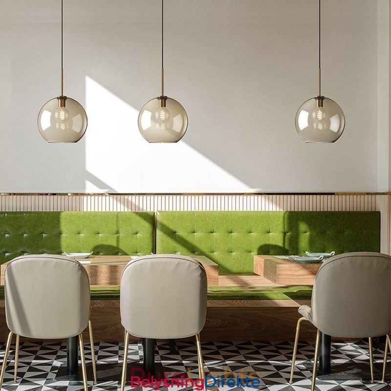 Minimalistisk Dekorativ Glasslampe I Konjakkfarget Glass